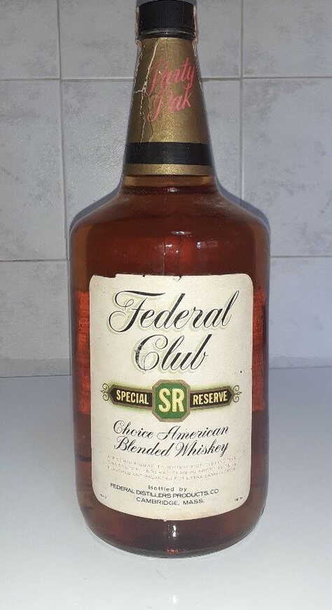 Federal Club Special Reserve Choice American Blended Whisky 40% 1750ml
