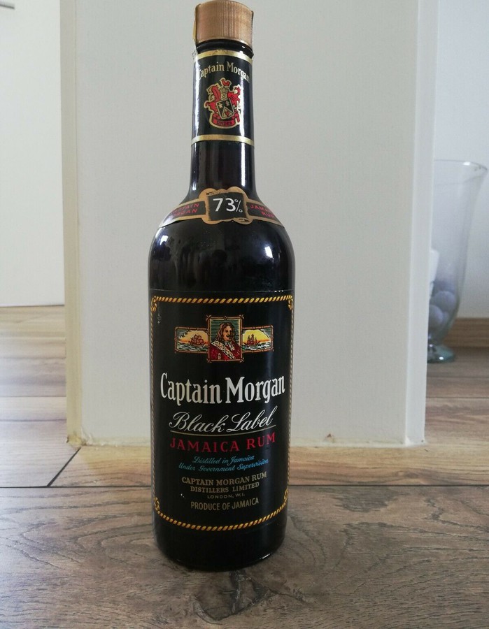 Captain Morgan Black Label 73% 700ml