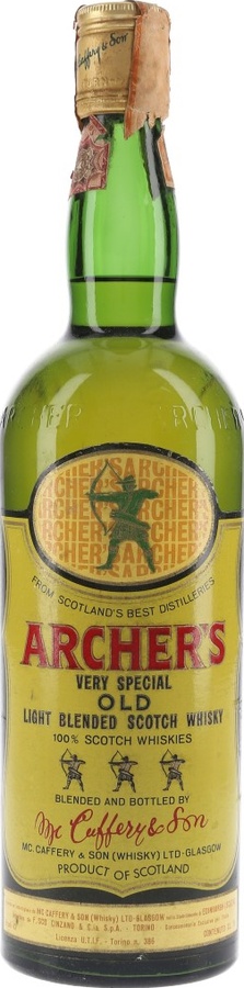 Archer's Very Special Old Light Blended Scotch Whisky Imported by Cinzano Frankfurt 43% 750ml