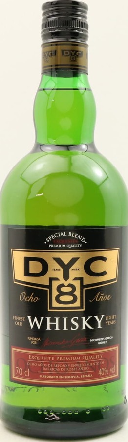 Dyc 8yo Special Blend 40% 700ml