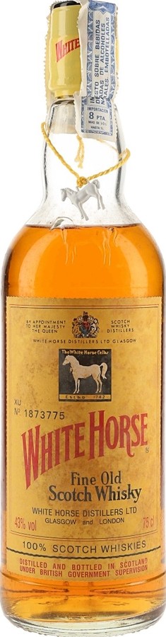 White Horse Fine old Scotch Whisky Suc. de Francisco Quintana Ylzarbe Lauria 125 y 127 Sta Engracia 37 Barcelona 37 Madrid 10 43% 750ml