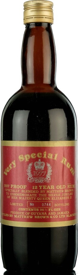 Matthew Brown & Co 1977 Very Special Rum Queen's Silver Jubilee 12yo 57.1% 750ml