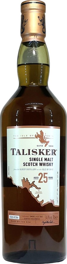 Talisker 25yo From the Oldest Distillery on the Isle of Skye American and European Oak 45.8% 700ml