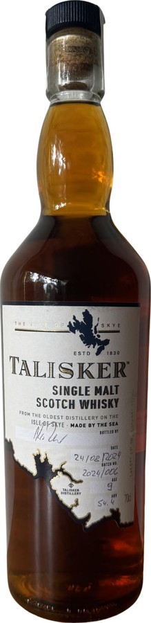 Talisker 9yo Hand bottled available only at the distillery 54.4% 700ml