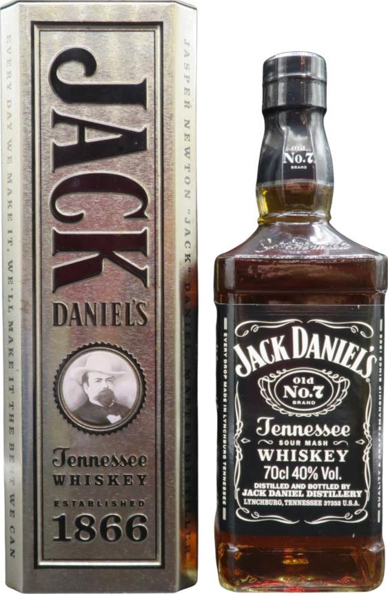 Jack Daniel's Old No7 Brown-Forman beverages. europe Ltd. 20139 Hamburg 40% 700ml