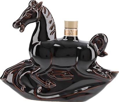 Suntory Royal 12yo Ceramic Decanter Year of the Horse 43% 600ml