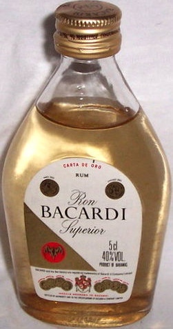 Bacardi Superior Carta De Oro Miniature 40% 50ml